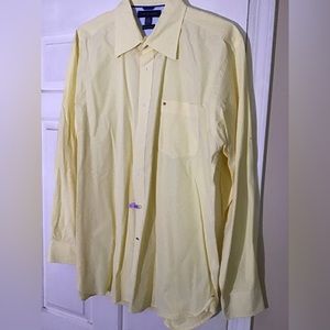 NWOT Tommy Hilfiger Casual button Down Long Sleeve Shirt two Ply Cotton in Large